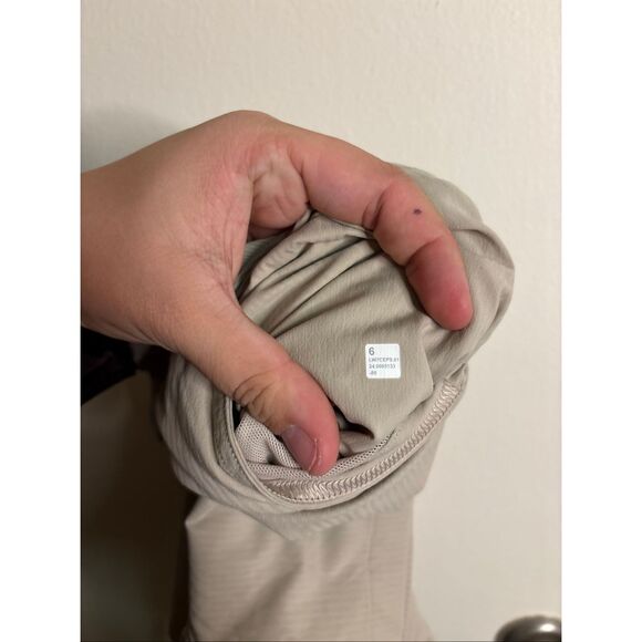 Lululemon Dance Studio High-Rise Short 3.5' - Picture 8 of 8